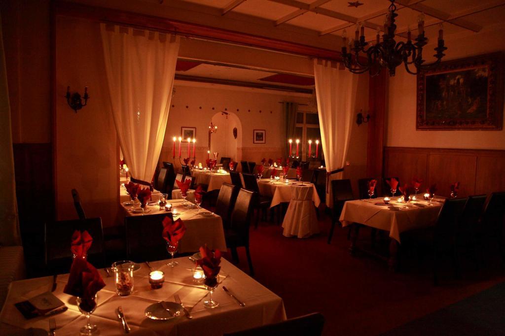 Hotel Zur Heidebluete 함부렌 외부 사진