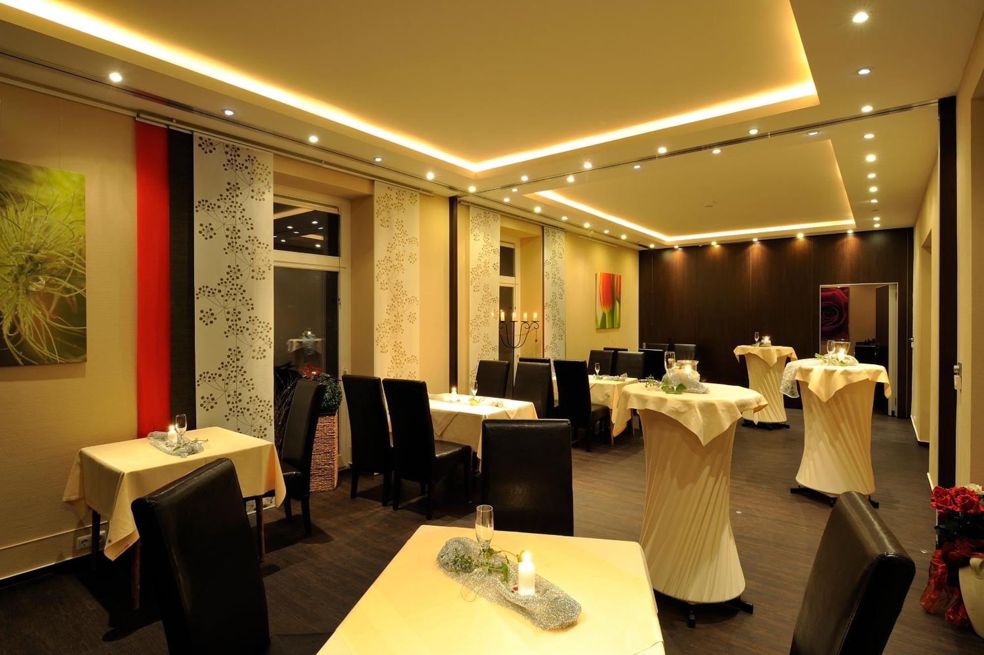 Hotel Zur Heidebluete 함부렌 외부 사진