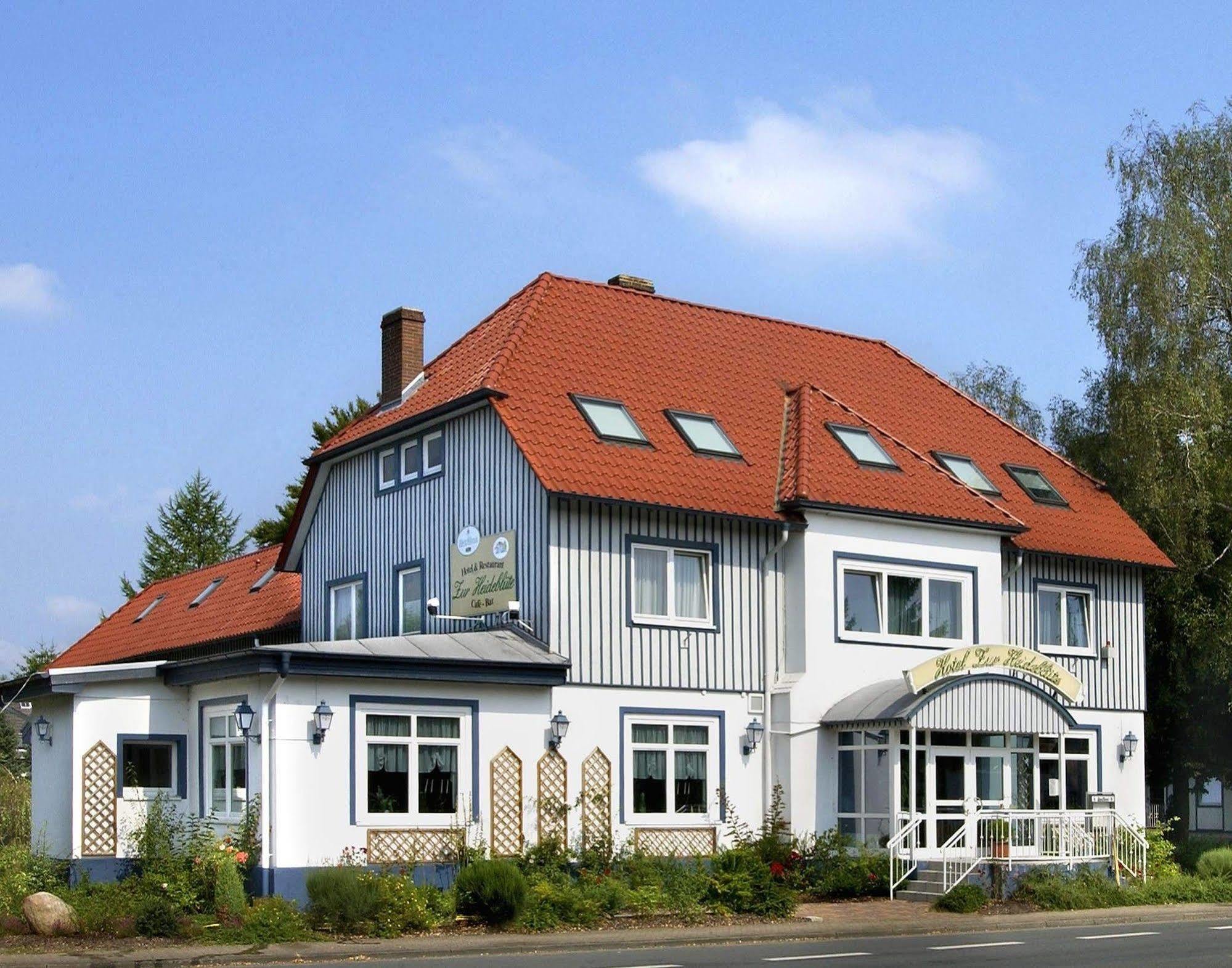 Hotel Zur Heidebluete 함부렌 외부 사진